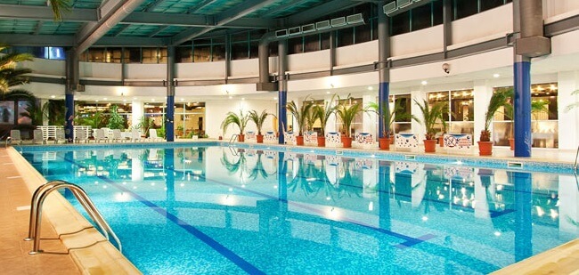 Rila Hotel indoor pool